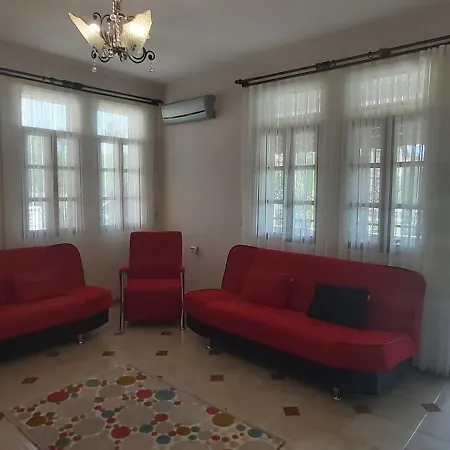 펜션 Peaceful House 페티예